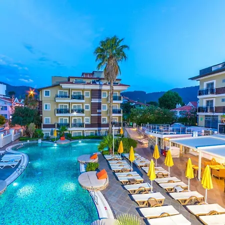 Mersoy Exclusive 4* ムーラ