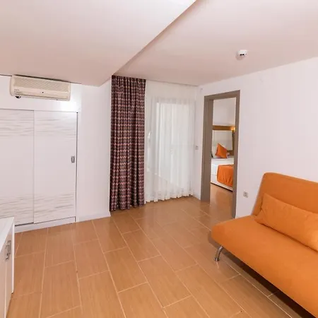 Mersoy Exclusive 4* ムーラ